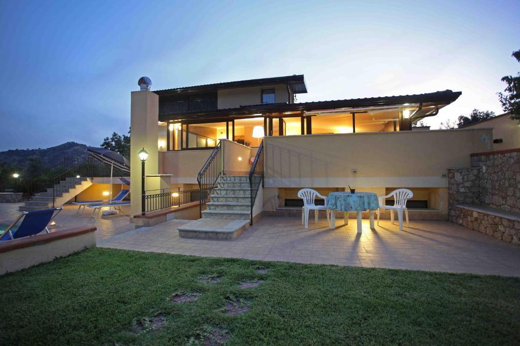 גיארדיני נאקסוס Villa Veronica מראה חיצוני תמונה