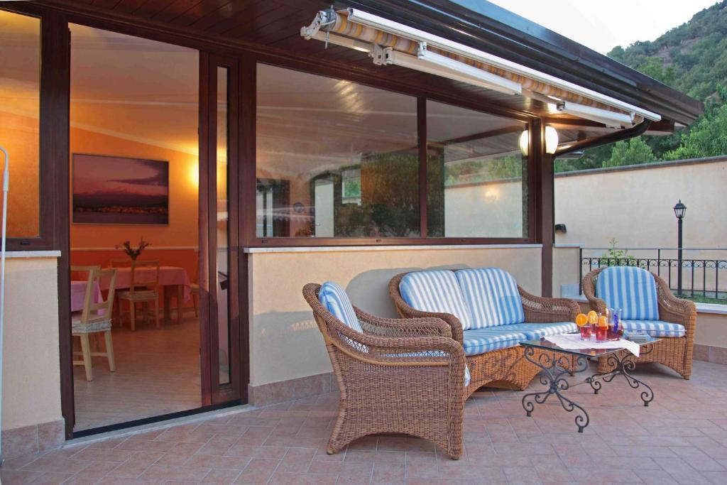 גיארדיני נאקסוס Villa Veronica מראה חיצוני תמונה