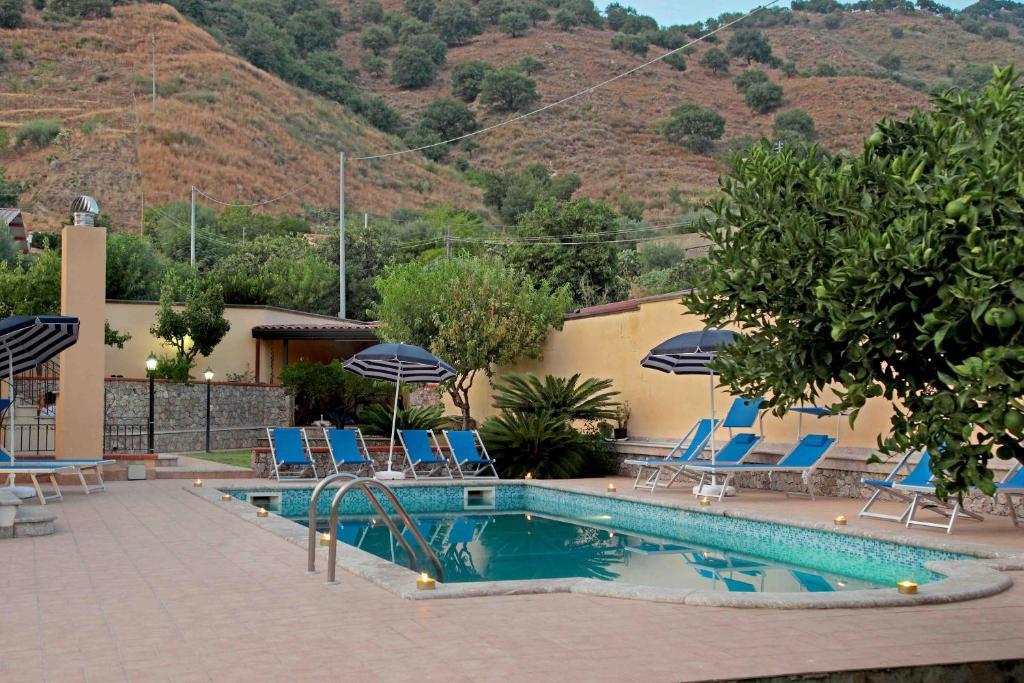 גיארדיני נאקסוס Villa Veronica מראה חיצוני תמונה