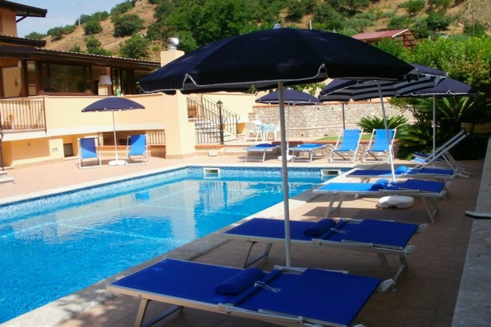 גיארדיני נאקסוס Villa Veronica מראה חיצוני תמונה